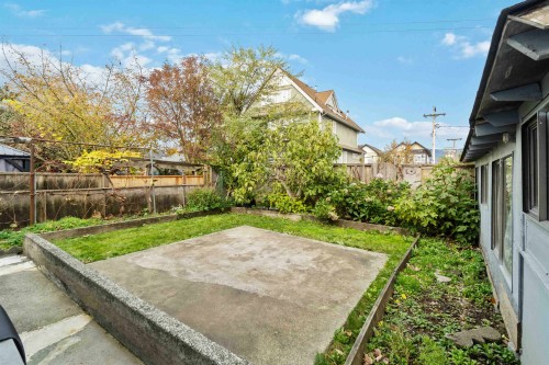 1649 Grant Street, Vancouver, BC 