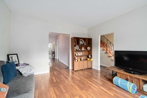 1649 Grant Street, Vancouver, BC 