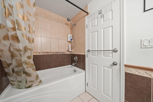 2-1383 Brunette Avenue, Coquitlam, BC 