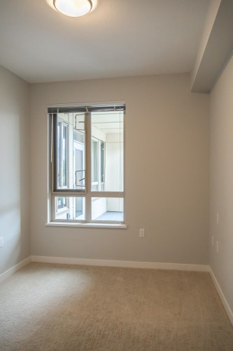 501-2670 Library Lane, North Vancouver, BC 