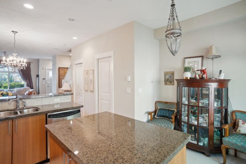 7411 Columbia Street, Vancouver, BC 