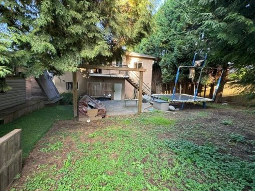 6693 Canada Way, Burnaby, BC 