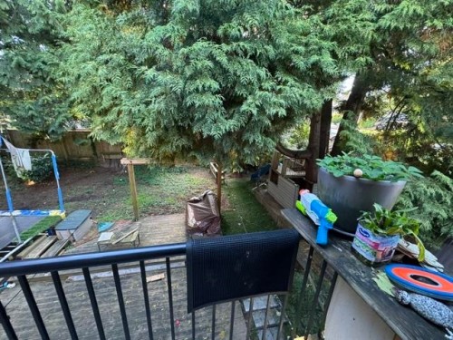 6693 Canada Way, Burnaby, BC 