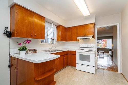 5406 Ross Street, Vancouver, BC 