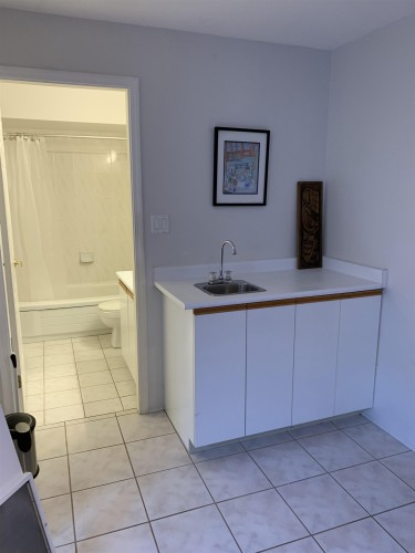 4227 14Th Avenue W, Vancouver, BC 