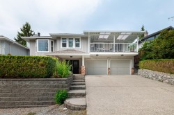 432 Riverview Crescent  Coquitlam, BC V3C 4X8