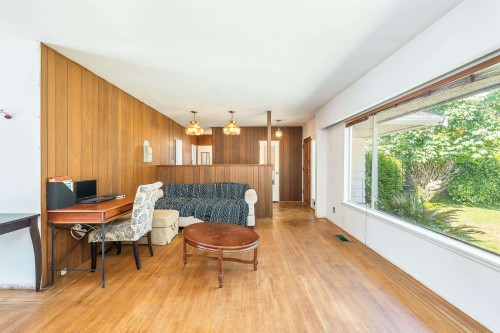 951 Canyon Boulevard, North Vancouver, BC 