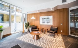 302-6699 Nelson Avenue  West Vancouver, BC V7W 2B2