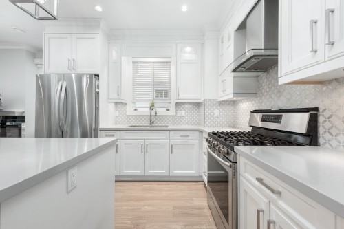 2496 Brock Street, Vancouver, BC 