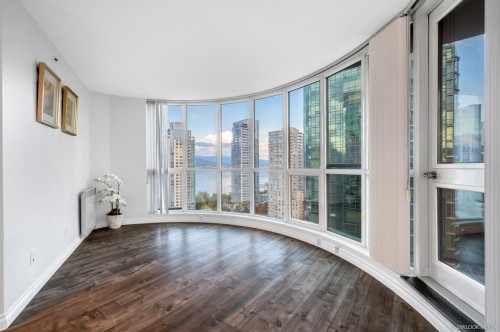 1806-588 Broughton Street, Vancouver, BC 