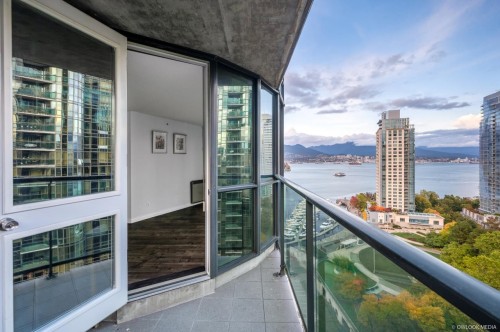 1806-588 Broughton Street, Vancouver, BC 