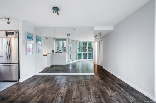 1806-588 Broughton Street, Vancouver, BC 