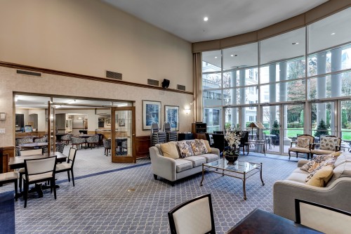 343-3098 Guildford Way, Coquitlam, BC 