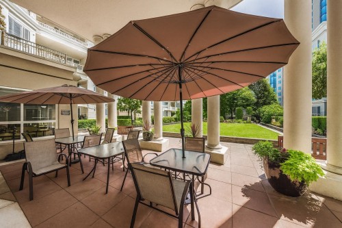 343-3098 Guildford Way, Coquitlam, BC 