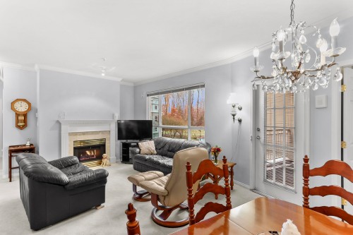 343-3098 Guildford Way, Coquitlam, BC 