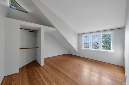 2602 Ottawa Avenue, West Vancouver, BC 