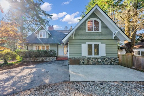 2602 Ottawa Avenue, West Vancouver, BC 
