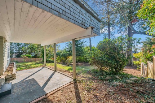 2602 Ottawa Avenue, West Vancouver, BC 