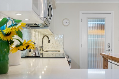 412 2Nd Street E, North Vancouver, BC 