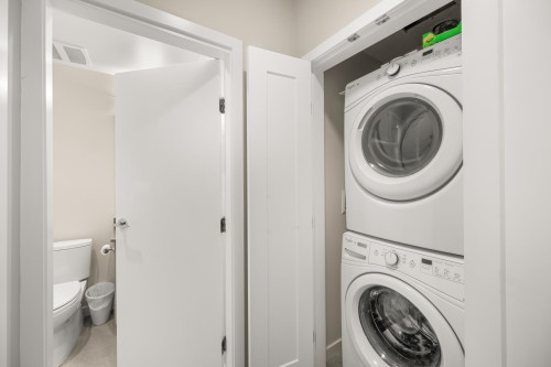 66 1St Avenue W, Vancouver, BC 