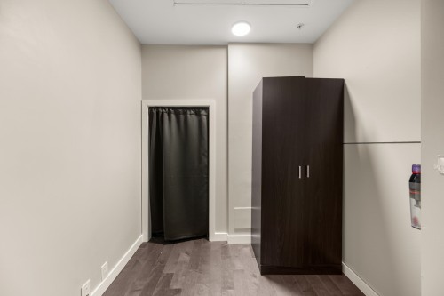 66 1St Avenue W, Vancouver, BC 