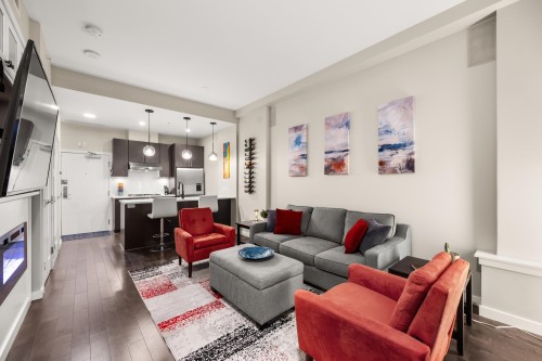 66 1St Avenue W, Vancouver, BC 