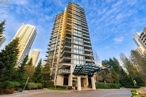 1302-6168 Wilson Avenue  Burnaby, BC V5H 0B2