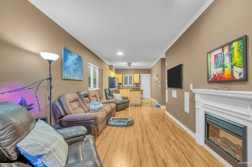 310-1661 Fraser Avenue, Port Coquitlam, BC 