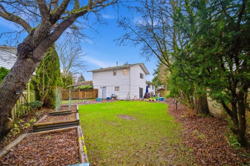 9571 Glenthorne Drive, Richmond, BC 