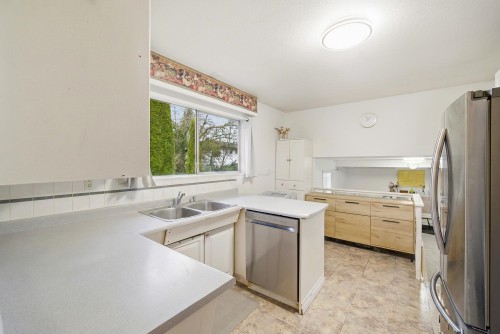 9571 Glenthorne Drive, Richmond, BC 