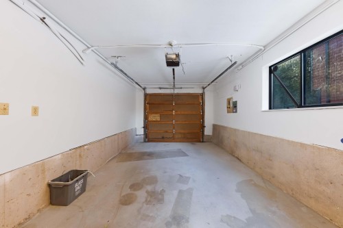 1273 Lynwood Avenue, Port Coquitlam, BC 