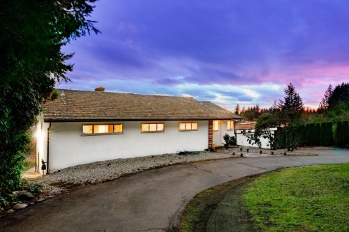 797 Eyremount Drive, West Vancouver, BC 