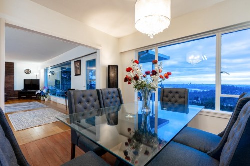 797 Eyremount Drive, West Vancouver, BC 