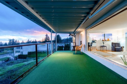 797 Eyremount Drive, West Vancouver, BC 