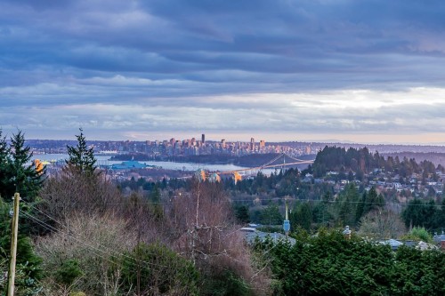 797 Eyremount Drive, West Vancouver, BC 