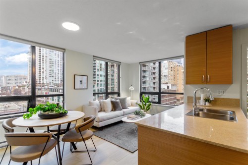 1109-909 Mainland Street  Vancouver, BC V6B 1S3