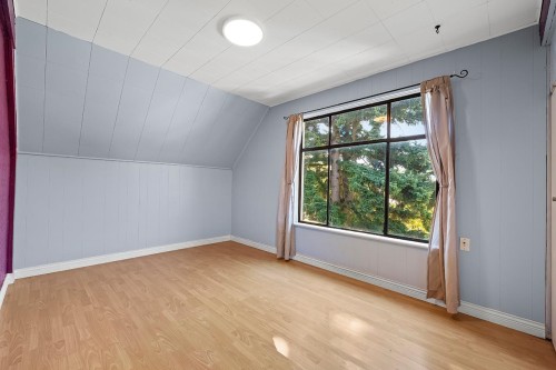 1027 Nanaimo Street, New Westminster, BC 