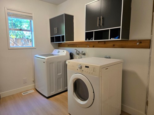 1027 Nanaimo Street, New Westminster, BC 