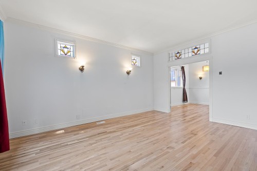 1027 Nanaimo Street, New Westminster, BC 