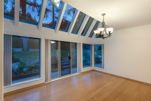 4779 Woodley Drive, West Vancouver, BC 