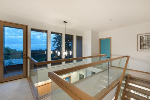 4779 Woodley Drive, West Vancouver, BC 