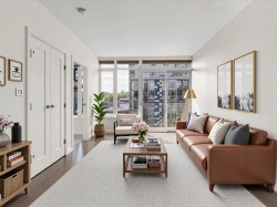 608-38 1st Avenue W Vancouver, BC V5Y 0K3