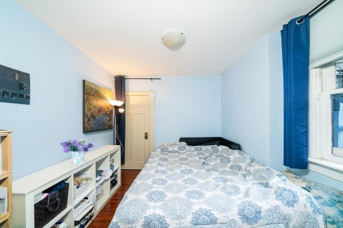 1989 King Edward Avenue W, Vancouver, BC 