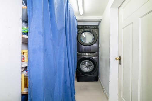 1989 King Edward Avenue W, Vancouver, BC 