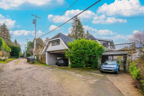 1989 King Edward Avenue W, Vancouver, BC 