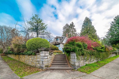 1989 King Edward Avenue W, Vancouver, BC 