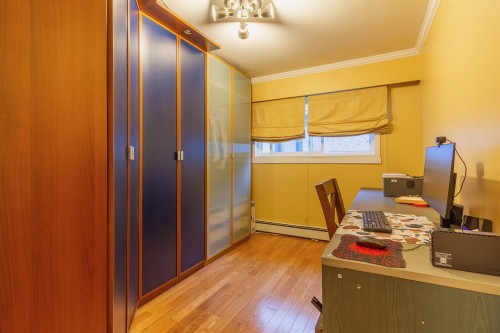 111 Fell Avenue N, Burnaby, BC 