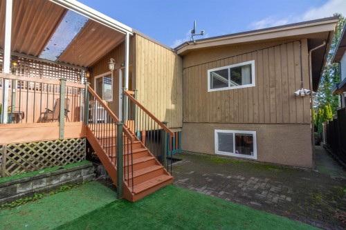111 Fell Avenue N, Burnaby, BC 