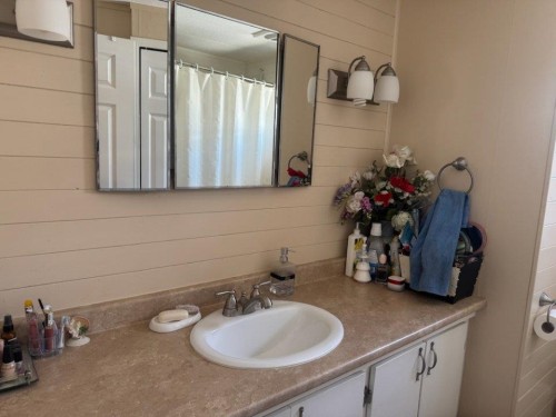 251-201 Cayer Street, Coquitlam, BC 