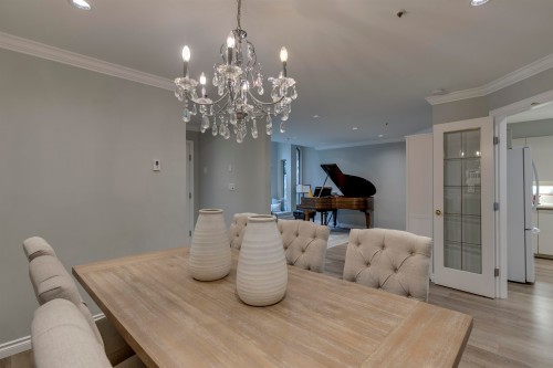 4560 7Th Avenue W, Vancouver, BC 